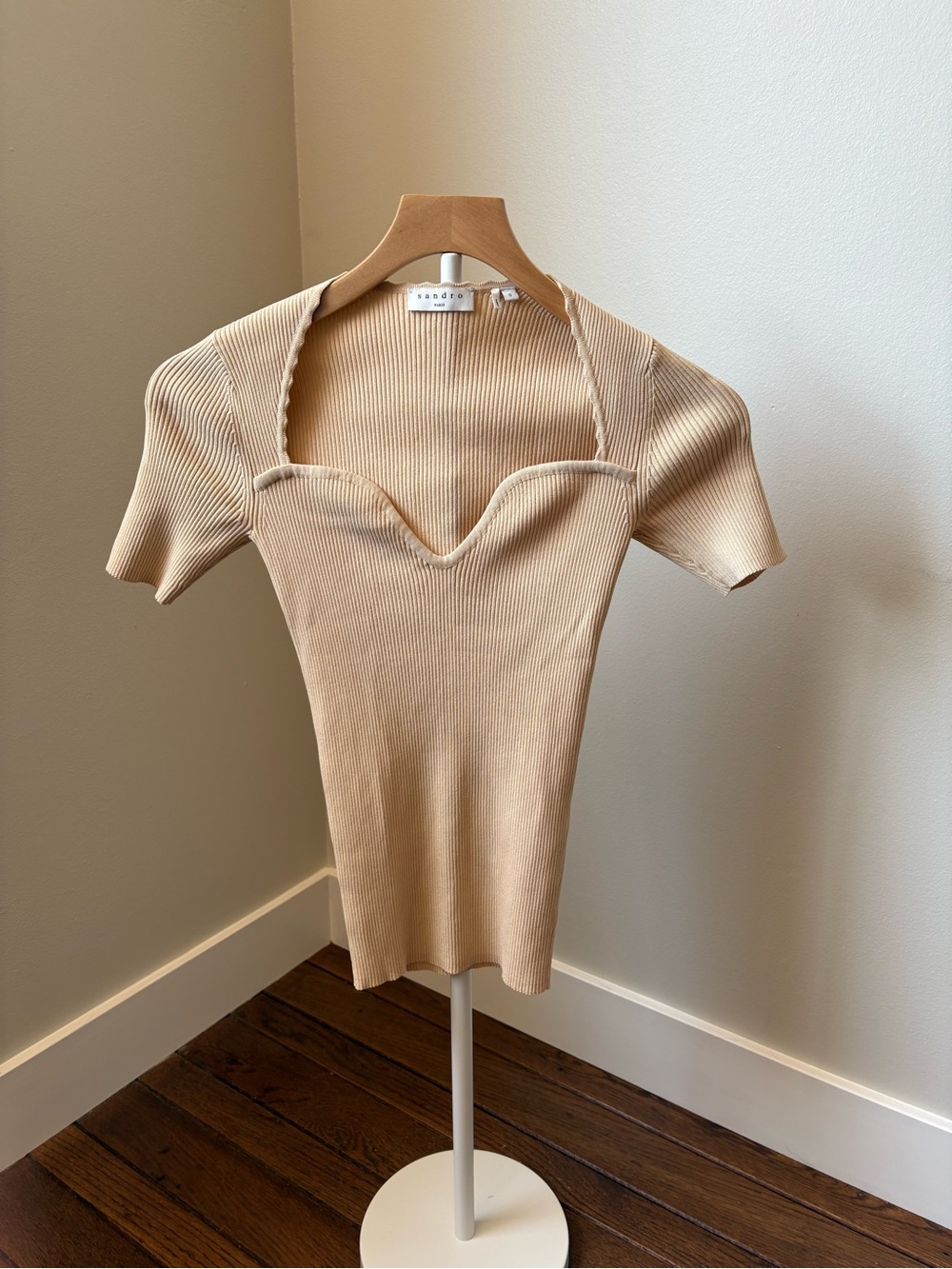 Sandro Paris knit short sleeve top with sweetheart bustier neckline size 0